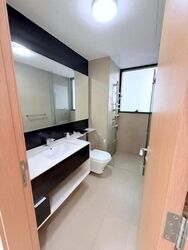 Commonwealth Towers (D3), Condominium #624141571